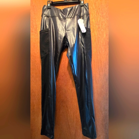 shosho Pants - Shosho Sport Black Faux Leather & Mesh Leggings SzM